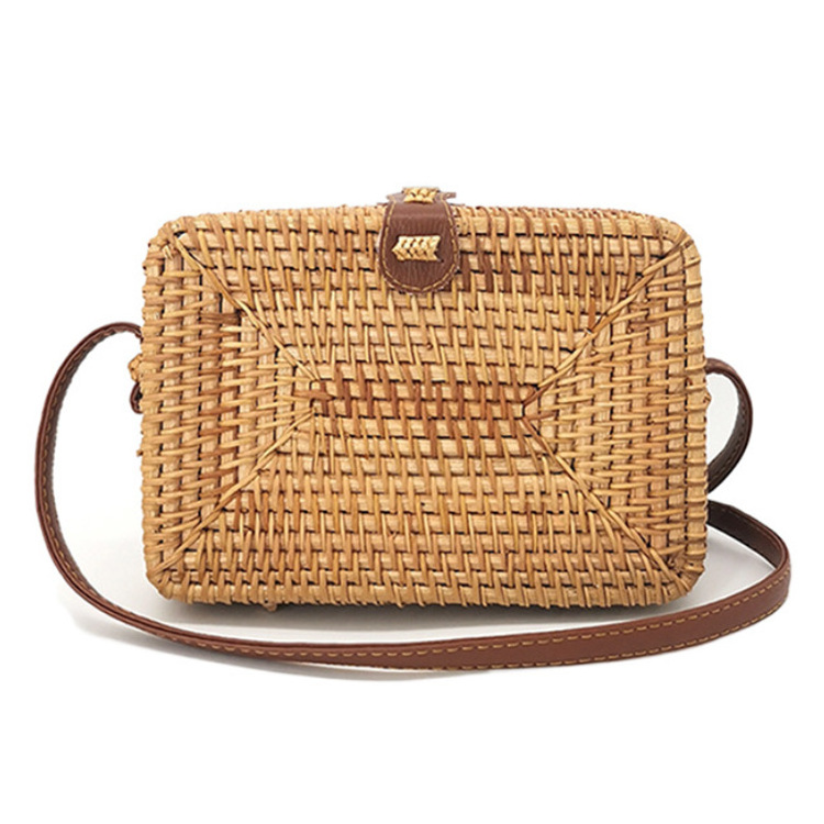 Wholesale Woven Rattan Bag Square Straw Shoulder Small Beach Handbags Women Summer Hollow Handmade Messenger Crossbody Bags