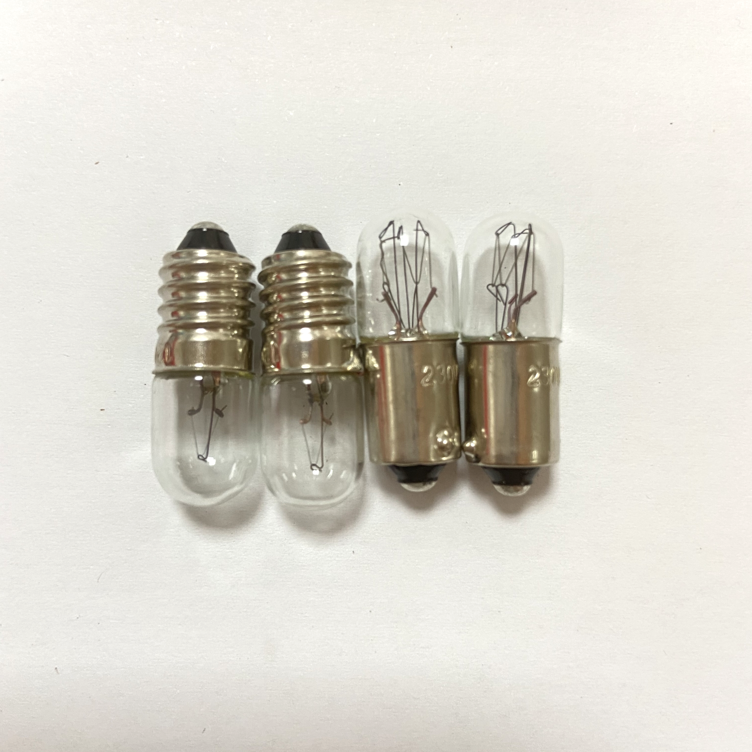 T10x28mm BA9S bayonet tubular miniature indicator bulb 12V3W, 24V3W device button indicator bulb