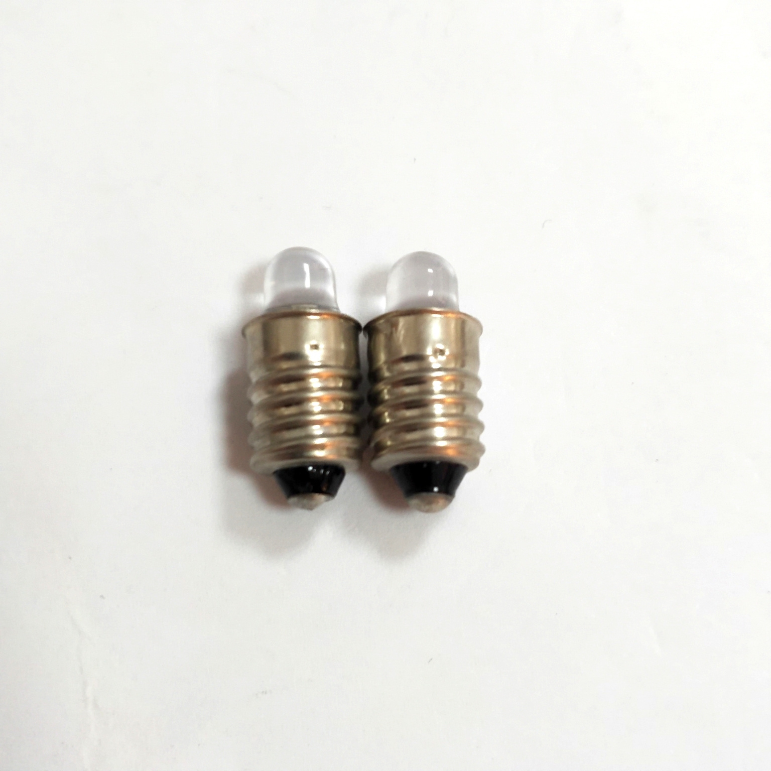 T9X23mm mini flashlight replacement bulb DC3V warm white light e10 spiral base medical led