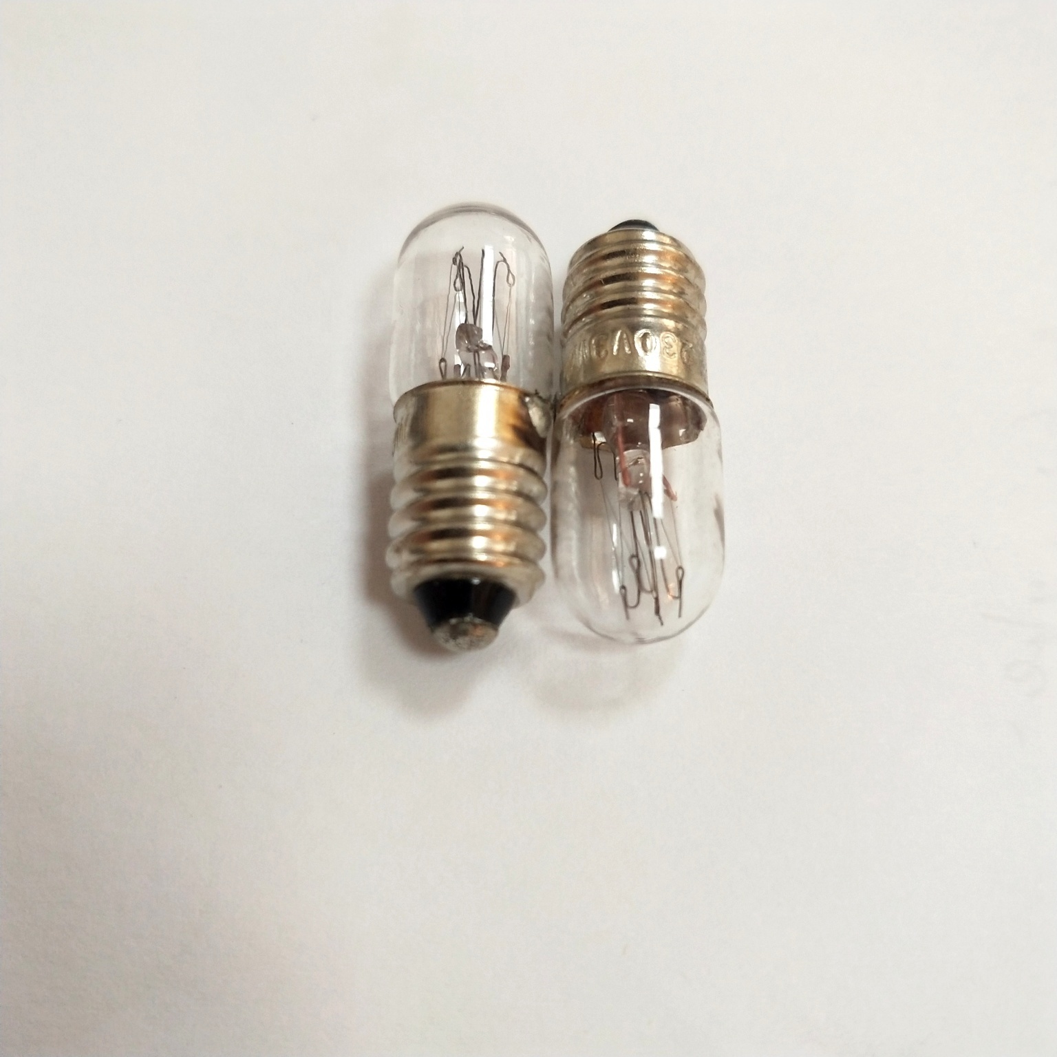 T10X28mm E10 base 6.5V300mA clear light indicator bulb 1.000hrs