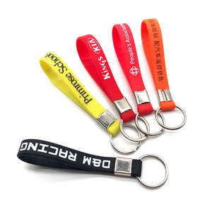 Factory Custom Logo Silicone Rubber Loop Key Ring, Silicone Strap Key Rings, Customize Short Wrist Band Key Fob Multi Colors