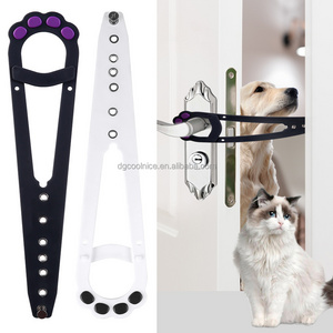 Adjustable Child Proof Door Lock Cat Door Holder Latch Stopper Door Holder Latch Let's Cats In And Keeps Dogs Out