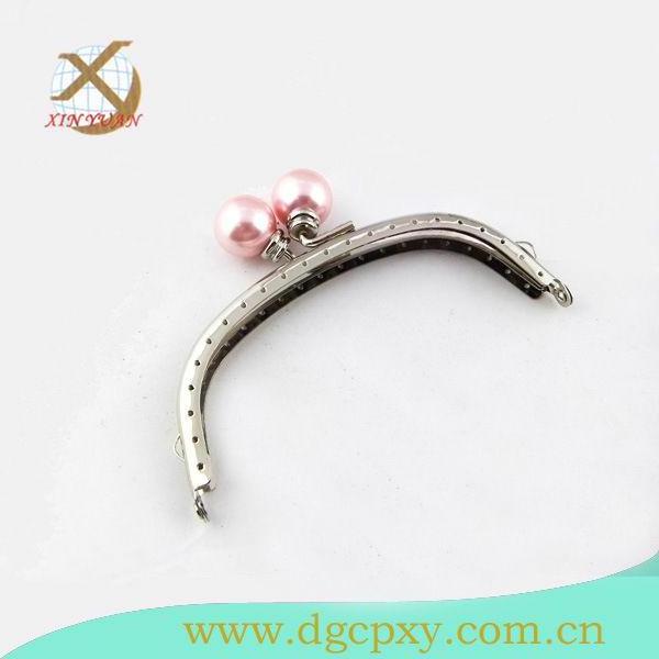 High Quality Metal Purse Frame with Candy Kiss Lock for Purse Making