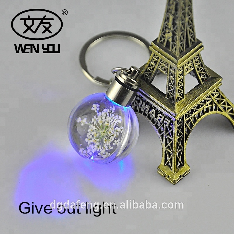 Wholesale Factory Custom Led Light Flower Keychain Key Ring with Light out Crystal Led Keychain for souvenir