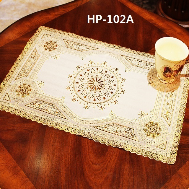 Rectangle shape gold embossed PVC table mat anti slip protective heat resistant decorative table plastic lace place mat 30*46 cm