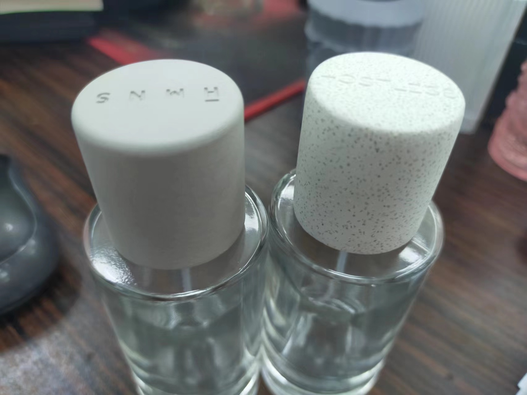 Custom FEA 15mm concrete lid cover cosmetic bottles cylinder capping cement block pier concrete pillar perfume cap for perfumes