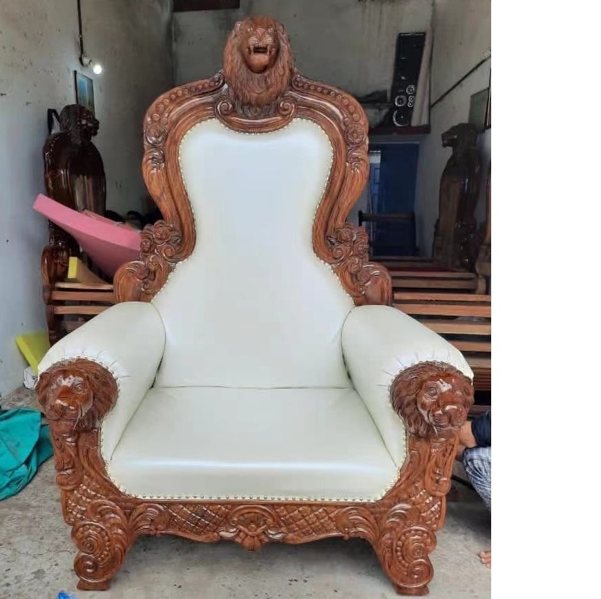 Antique High White King Throne Luxury Lion Head Carved Wooden Chair Dining Big Size Golden Wedding Royal Bridal Maharaja Chair