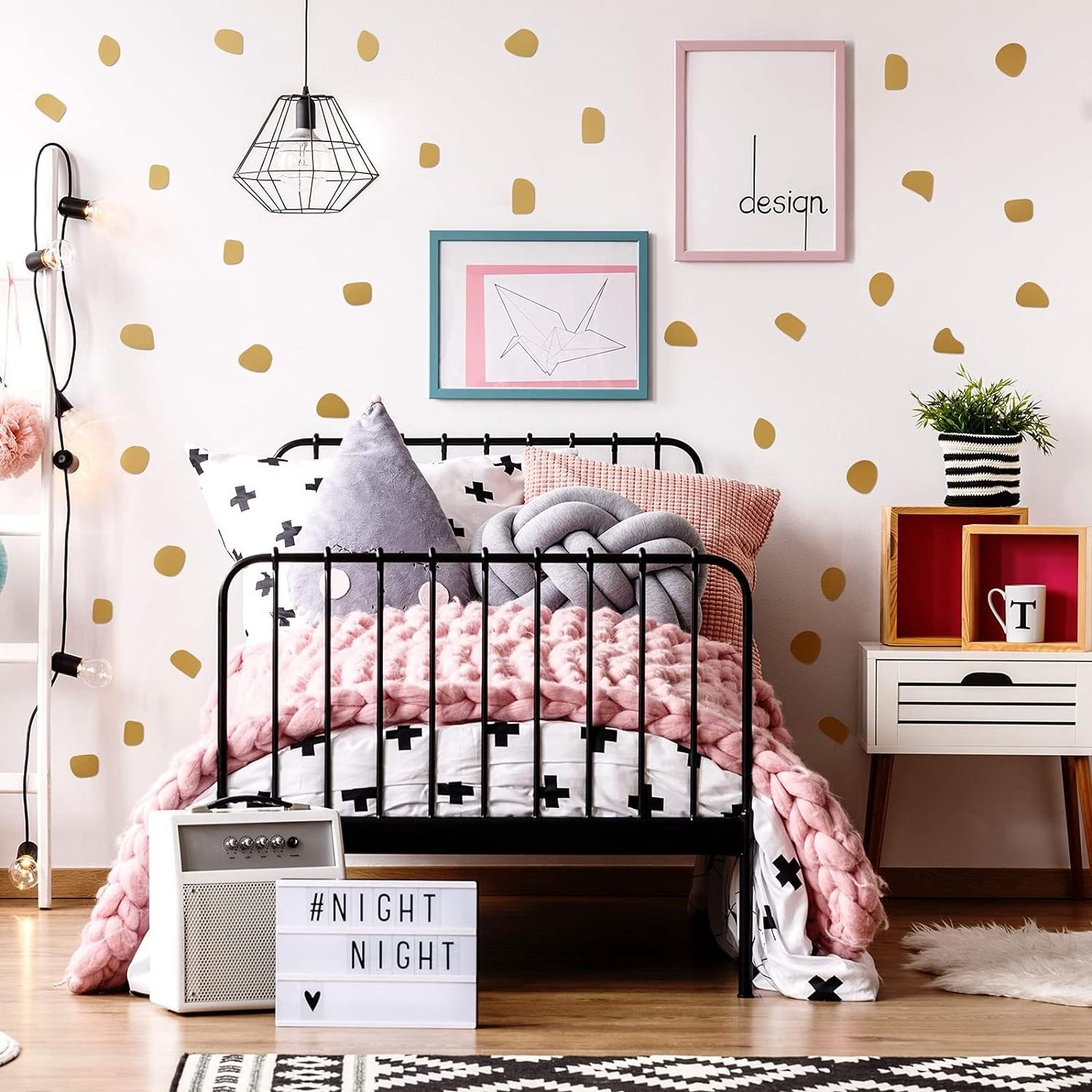 Irregular Polka Gold Dots Vinyl Nursery Wallpaper Sticker Wall Decor Peel and Stick for Bedroom Home Classroom Decoration