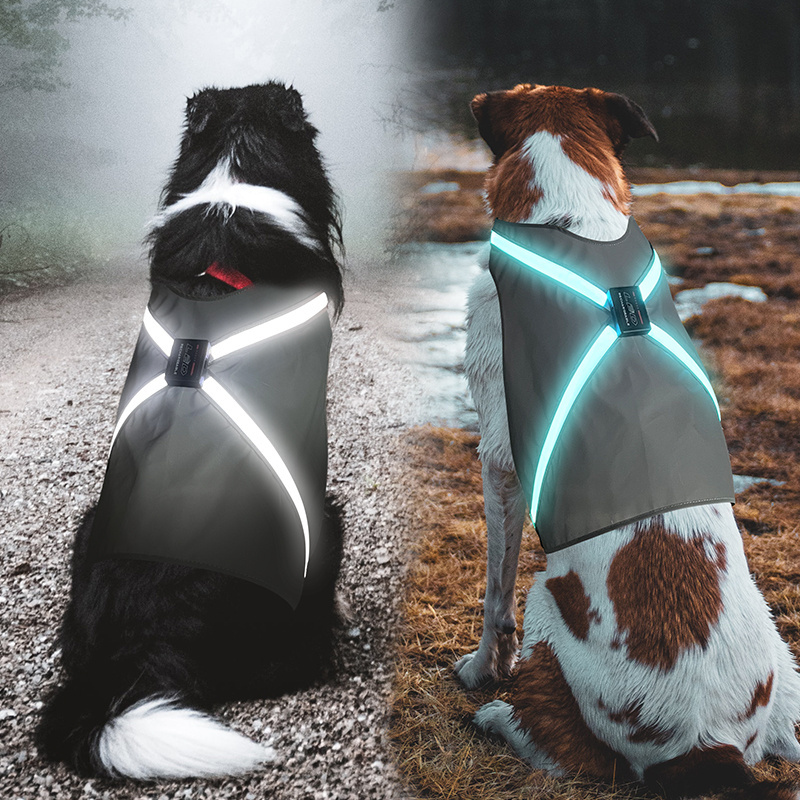 Factory wholesale fashion new style LED reflective optic fiber dog harness dog cloth for walk the dog at night