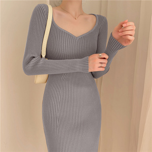 Guoou Autumn winter new peach collar French slim knit dress women's long sweater skirt skirt over the knee knit dress