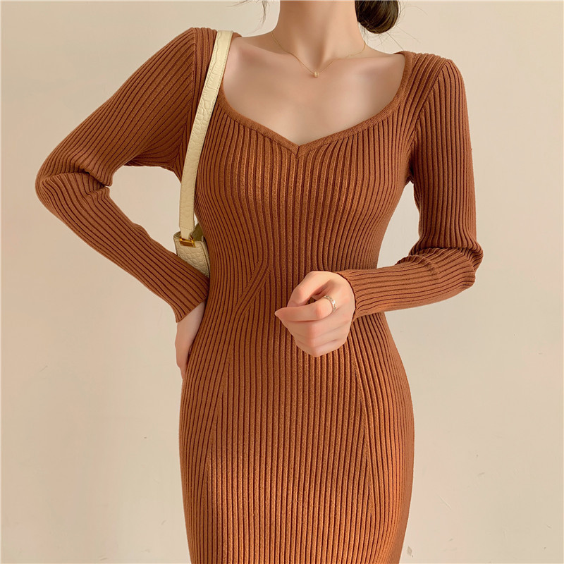 Guoou Autumn winter new peach collar French slim knit dress women's long sweater skirt skirt over the knee knit dress