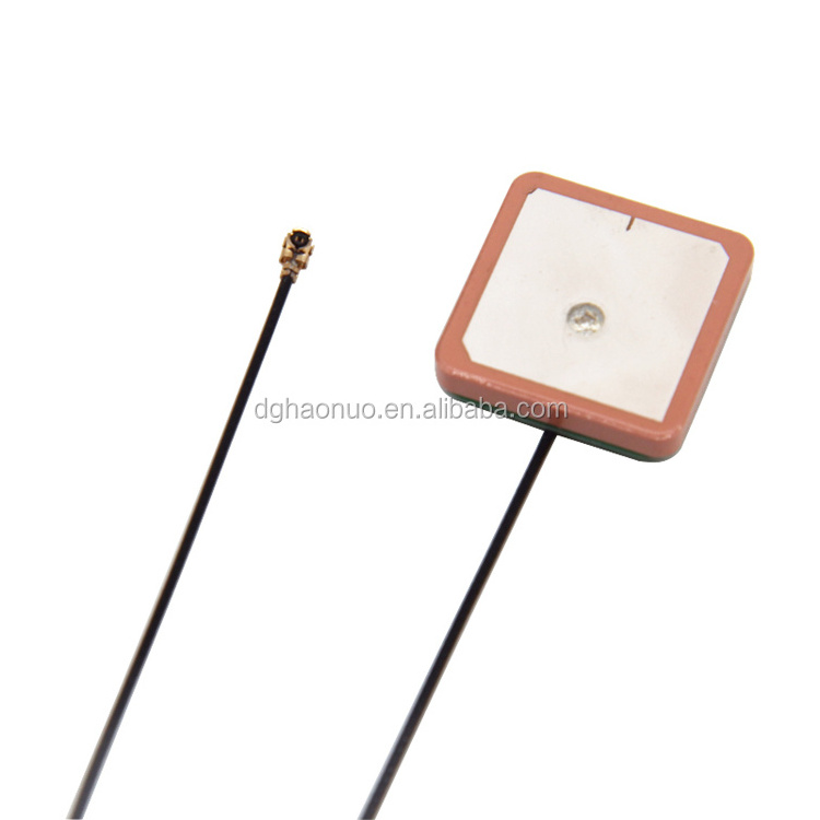 GPS+BD ceramic built-in antenna 28dbi high gain omnidirectional active Beidou navigation 1575Mhz positioning antenna