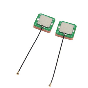 GPS+BD ceramic built-in antenna 28dbi high gain omnidirectional active Beidou navigation 1575Mhz positioning antenna