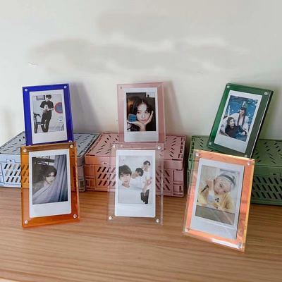 3-Inch Acrylic Swing Table Transparent Laser Photo Card Display Frame with Strong Magnet Plastic Photo Frame