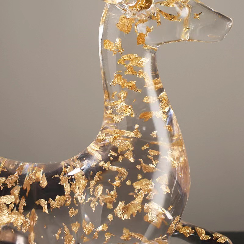 Acrylic and Resin Gold Foil Reindeer Statues Christmas Decorations and Toys for Home Decoration