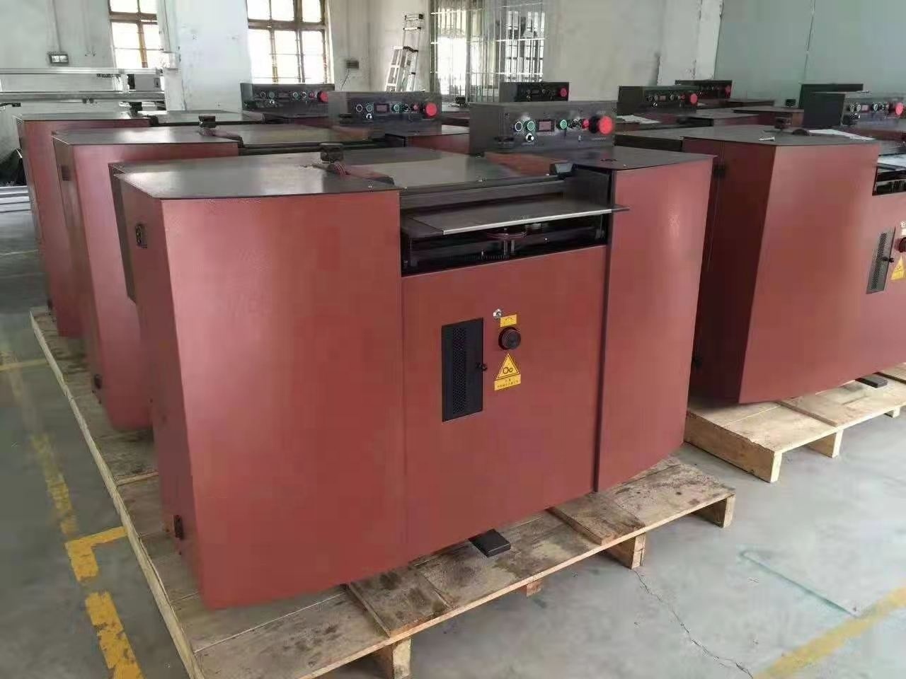 YH-40 High Speed Leather Band Knife Splitting Machine  420 mm Width Leather Production Machinery