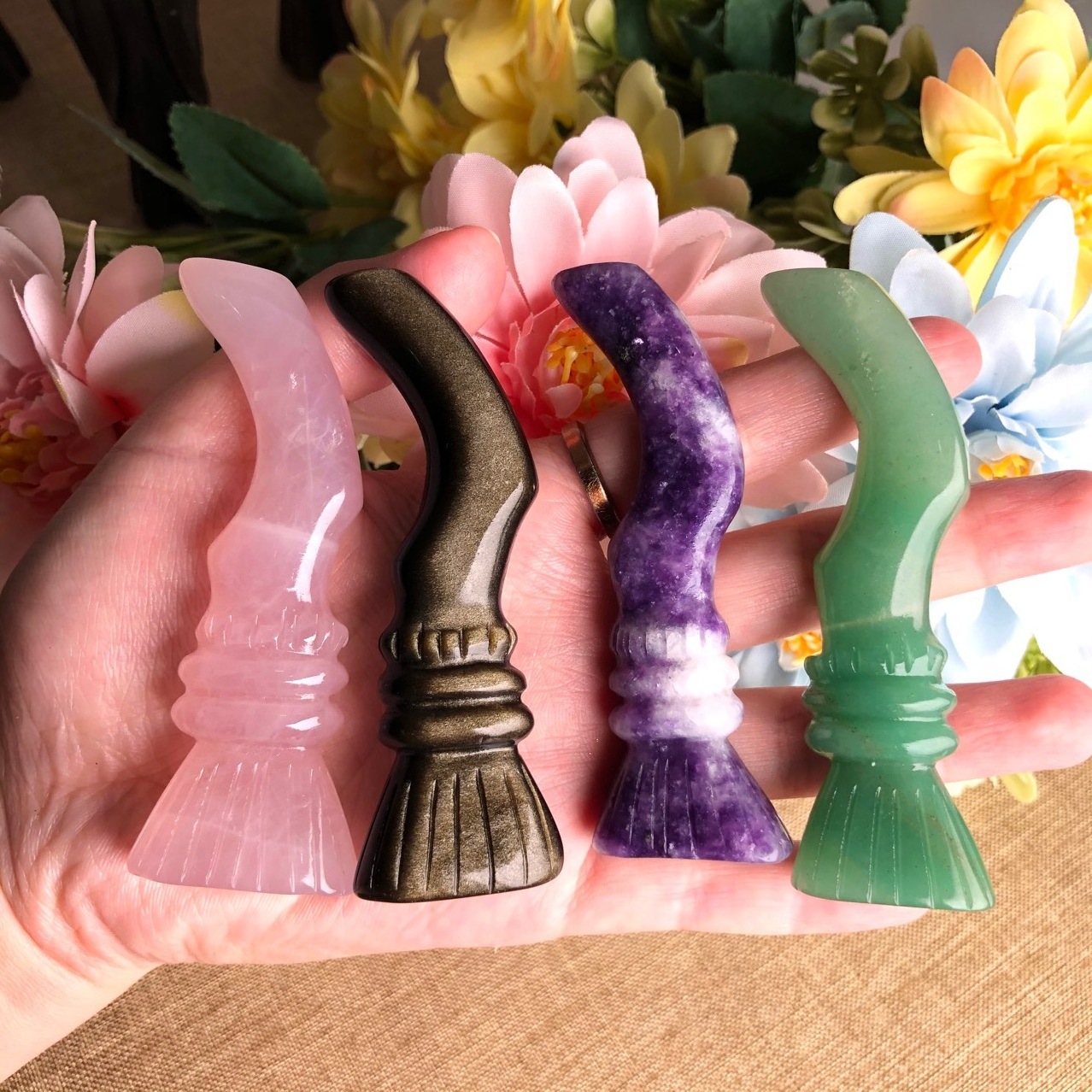 Crafts HY Hot Selling Natural Crystal Carvings Crystal Feather Broom Carvings For Gift