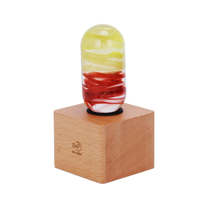 JAIYI New design of transparent and shatterproof aesthetic resin flame atmosphere lighting bulb for holiday decoration