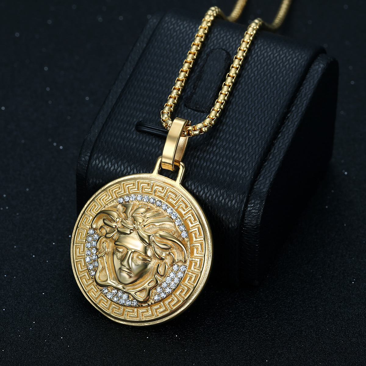 Factory High Quality Punk Hip Hop Stainless Steel Viking Greek Mythology Pendant Zircon Black Gold Plated Fashion Men Jewelry