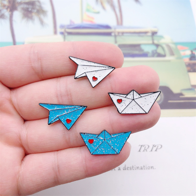 Cheap Custom Metal Badge Plane Enamel Hat Pins Brooch Enamel Lapel Pin