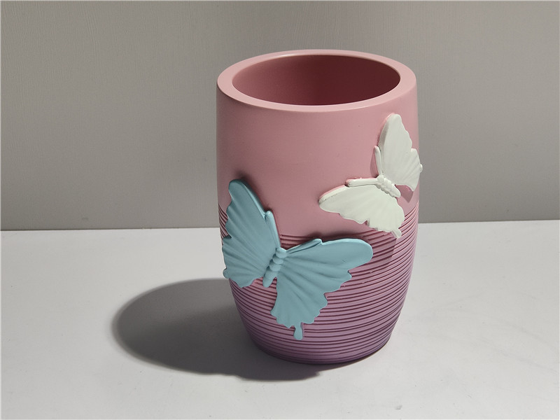 Bright Pink Butterfly Hotel Decoration Bathroom Accessories Set with Soap Dispenser Tumbler Soap Dish Toothbrush Holder