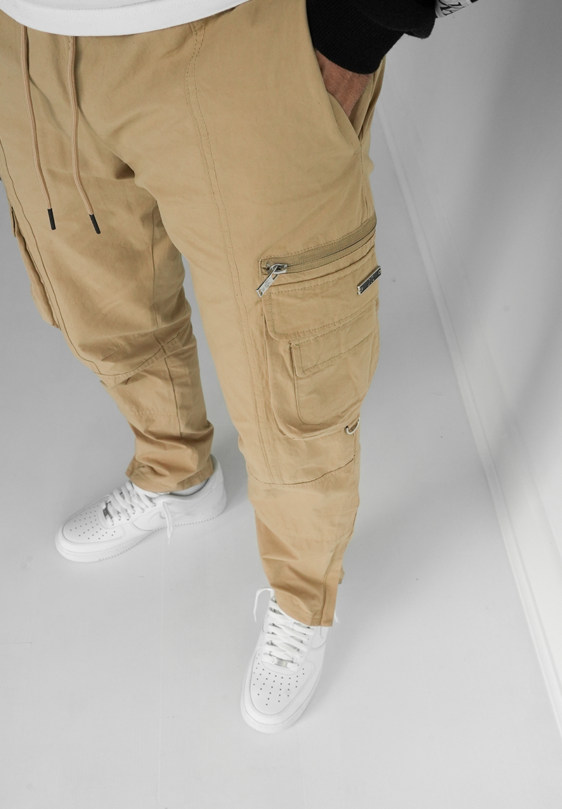 Customize Men  Slim Fit cargo Pant with Woven stretch twill heavyweight cotton fabric