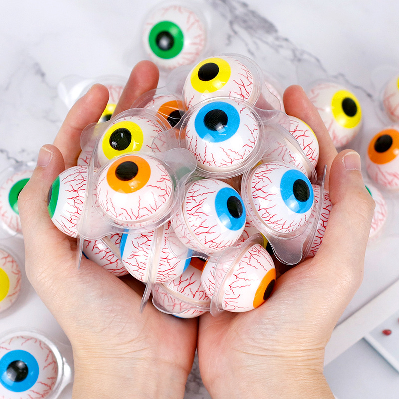 Wholesale Halloween Gummy Halal 15G Soft Sweet Round Bottle Packaging Candy Fruit Eyeball Candy