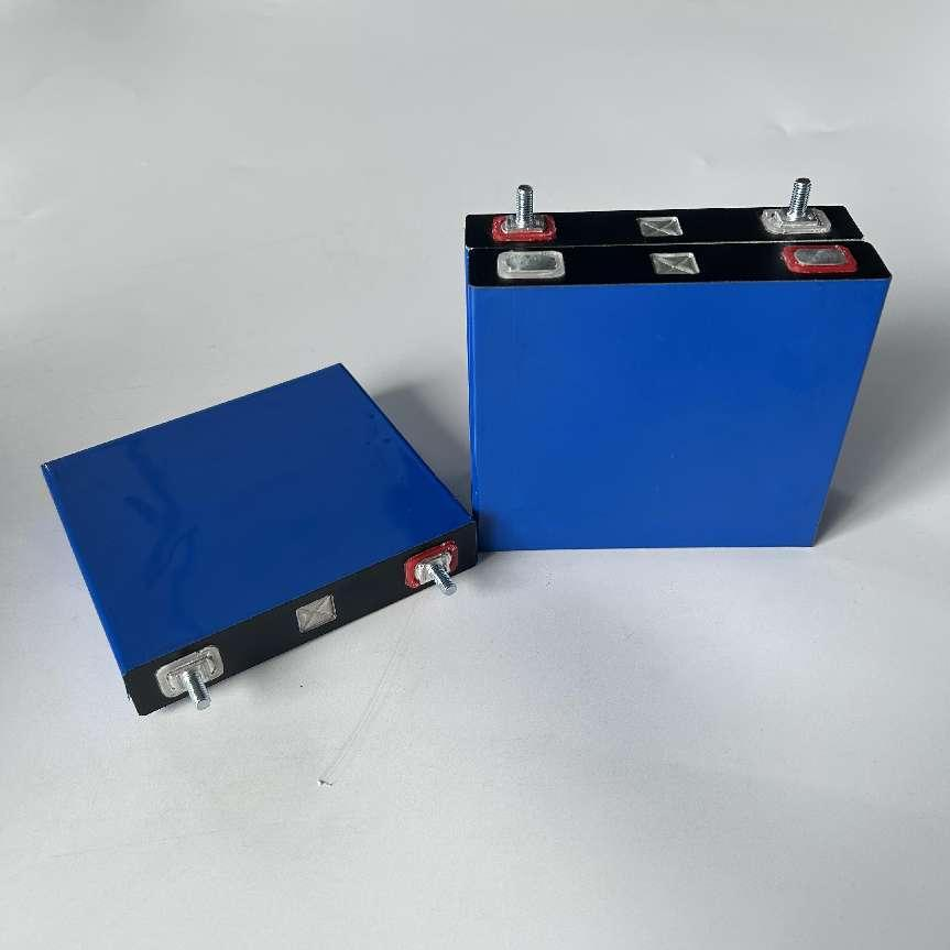 Deep Cycle Toshiba Scib 20ah 2.3v Prismatic Lto cell With Performance At Very Low Temperature lithium titanate battery