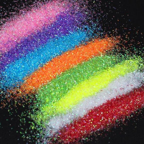 New Resistant Solvent Polyester Fine Holographic Chunky Wholesale Glitter Powder Mix Glitter