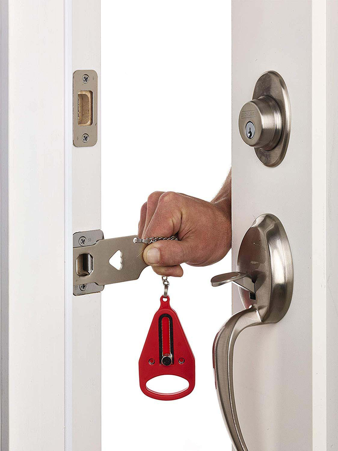 Portable door lock