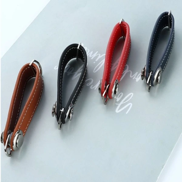 User-friendlyWholesale Metal Creative Gift Key Storage Pocket PU Keychain Compact Leather Key Organizer Keychain