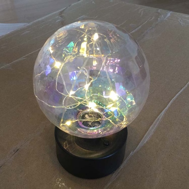 2020 hot wholesale 10cm iridescent plastic Christmas ball with light inside