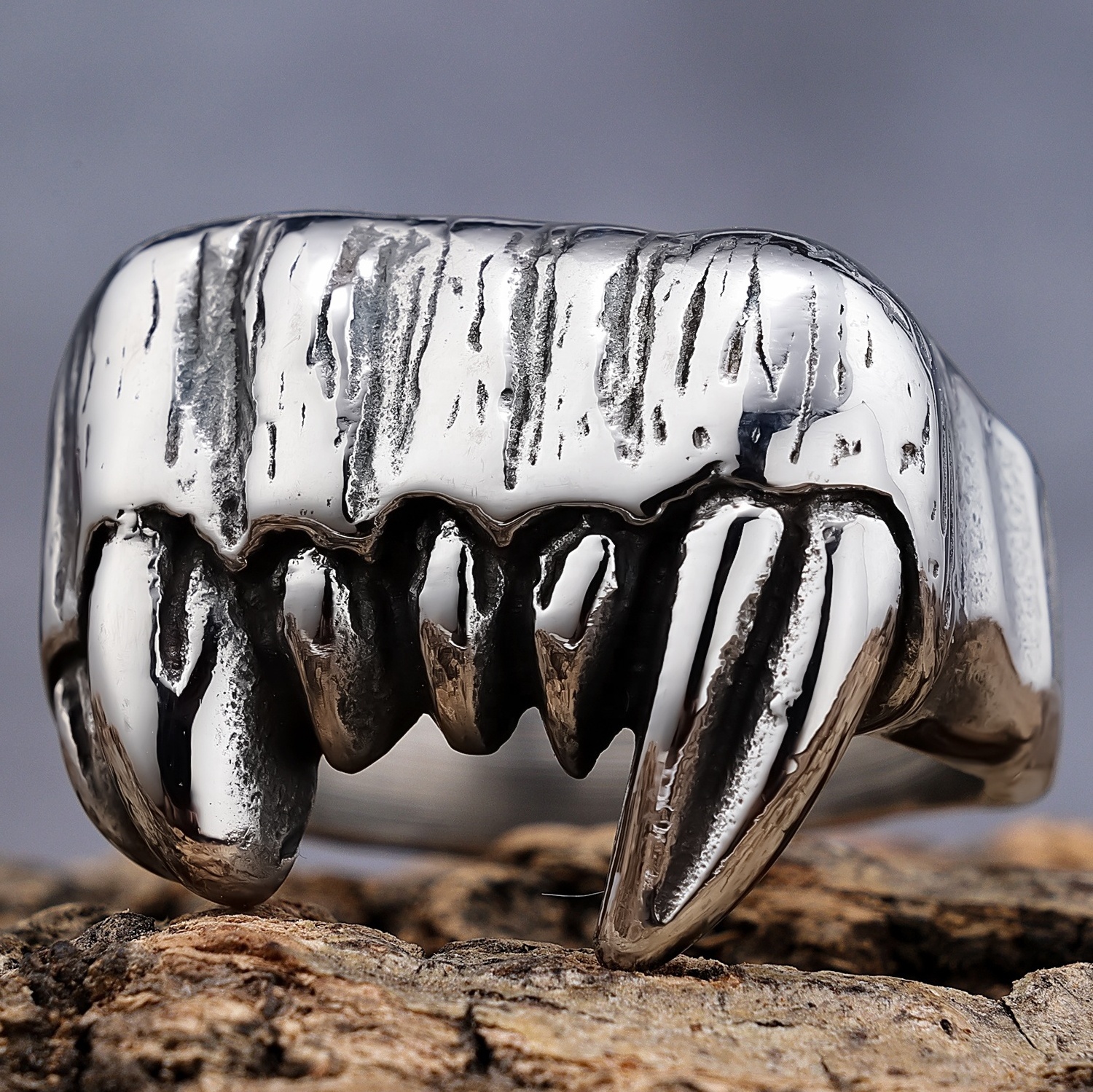 Fashionable Vintage Punk Gothic Mens Jewelry Stainless Steel Vintage Vampire Monster Teeth Beast Rings for Men Women