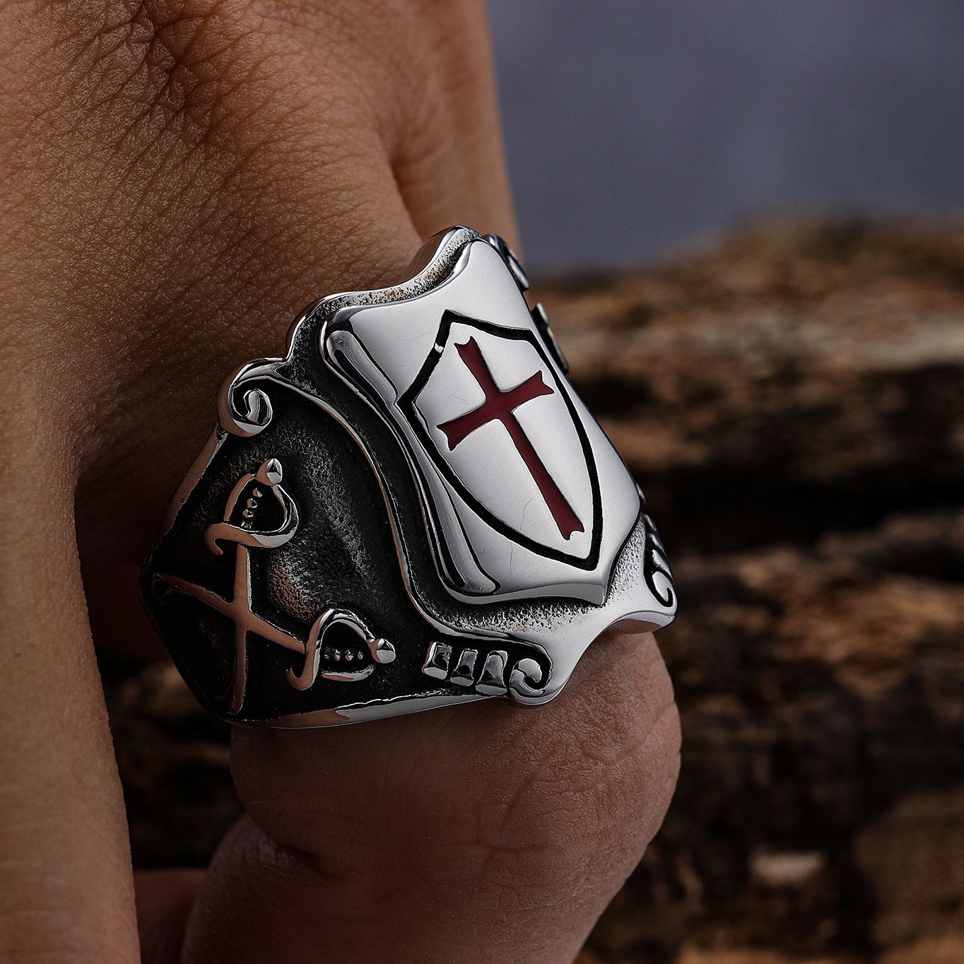 Stainless Steel Europe medieval style Jewelry ring red cross shield double swords knight templar crusaders signet rings for men