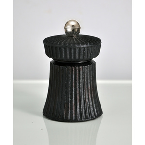 Unique Rustic Retro Style Mini Casting Iron Pepper Mill Salt Mill with Ceramic Grinder, Bring Style to your Tabletop