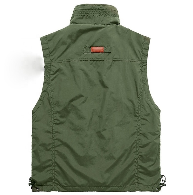 2021 Wholesale Man Multi Function Vest Fishing Jacket Outdoor Sleeveless Gilet with Pockets