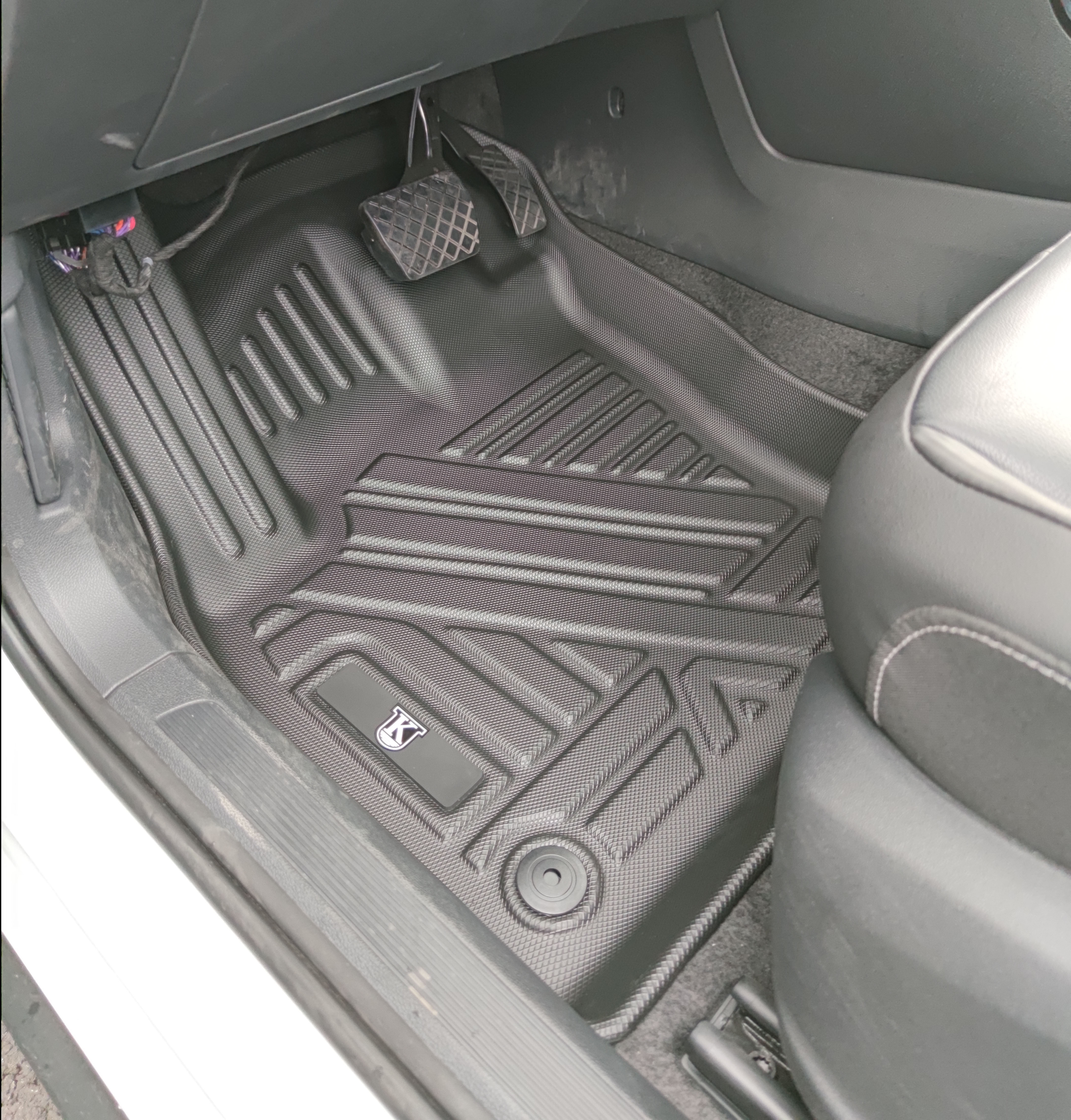 Luxury Durable All-Weather 3D TPE Car Floor Mats Rear Cargo Liner For VW T-ROC 2018-2023