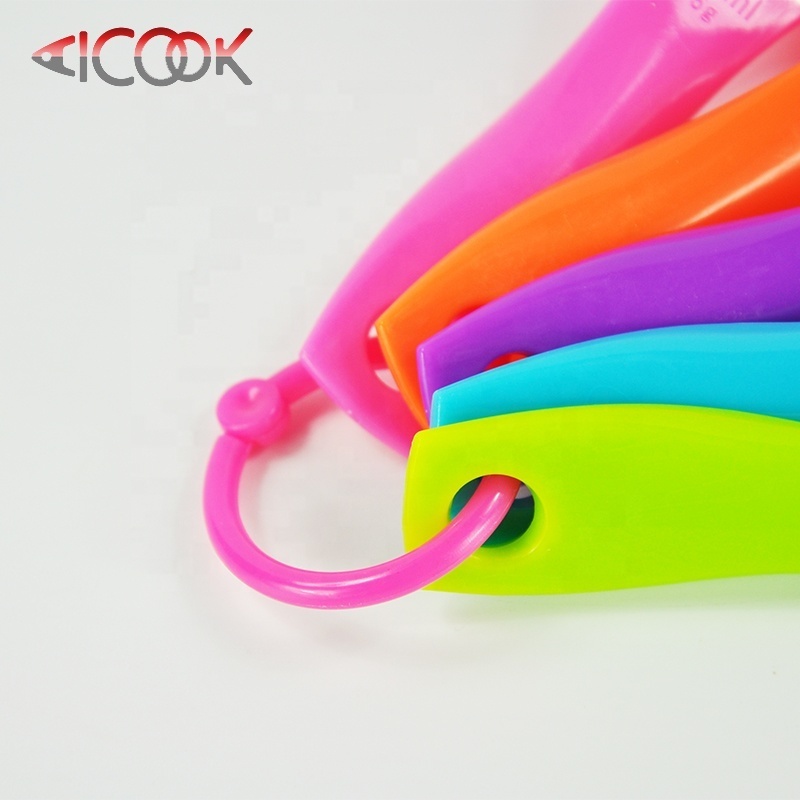 China supplied kitchen accessory plastic measuring spoon