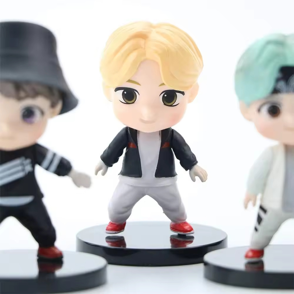 Bangtan Boy Groups Doll Model Cute Anime Figure mini 3D kawaii real cute cartoon tinytan bt doll bangtan monitor