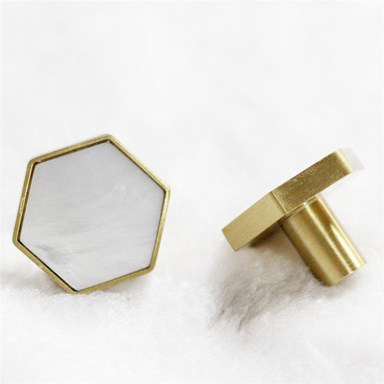 Hexagon Brass Natural Rose Quartz Crystal Luxury Handle Pull Knob for Furniture Cabinet Door Drawer Kitchen and Wardrobe Knobs