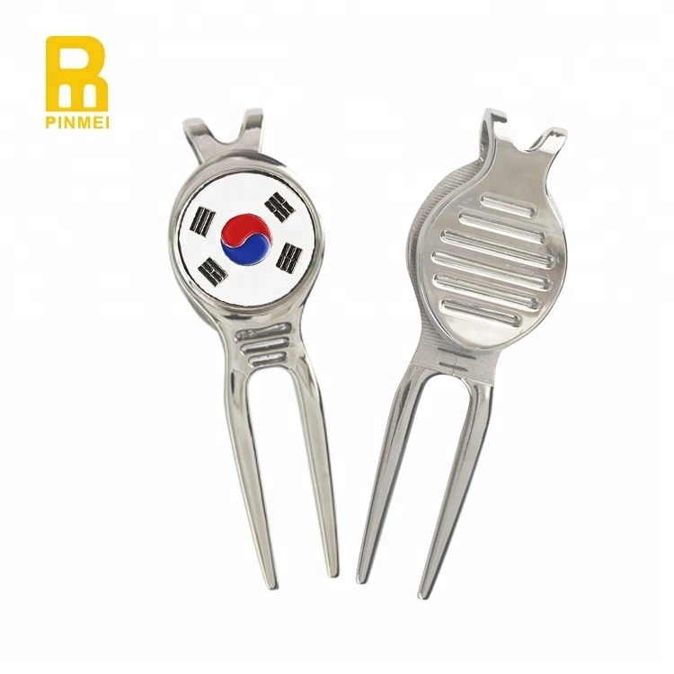 zinc alloy custom golf magnetic divot tools with belt clip and different ball markers set