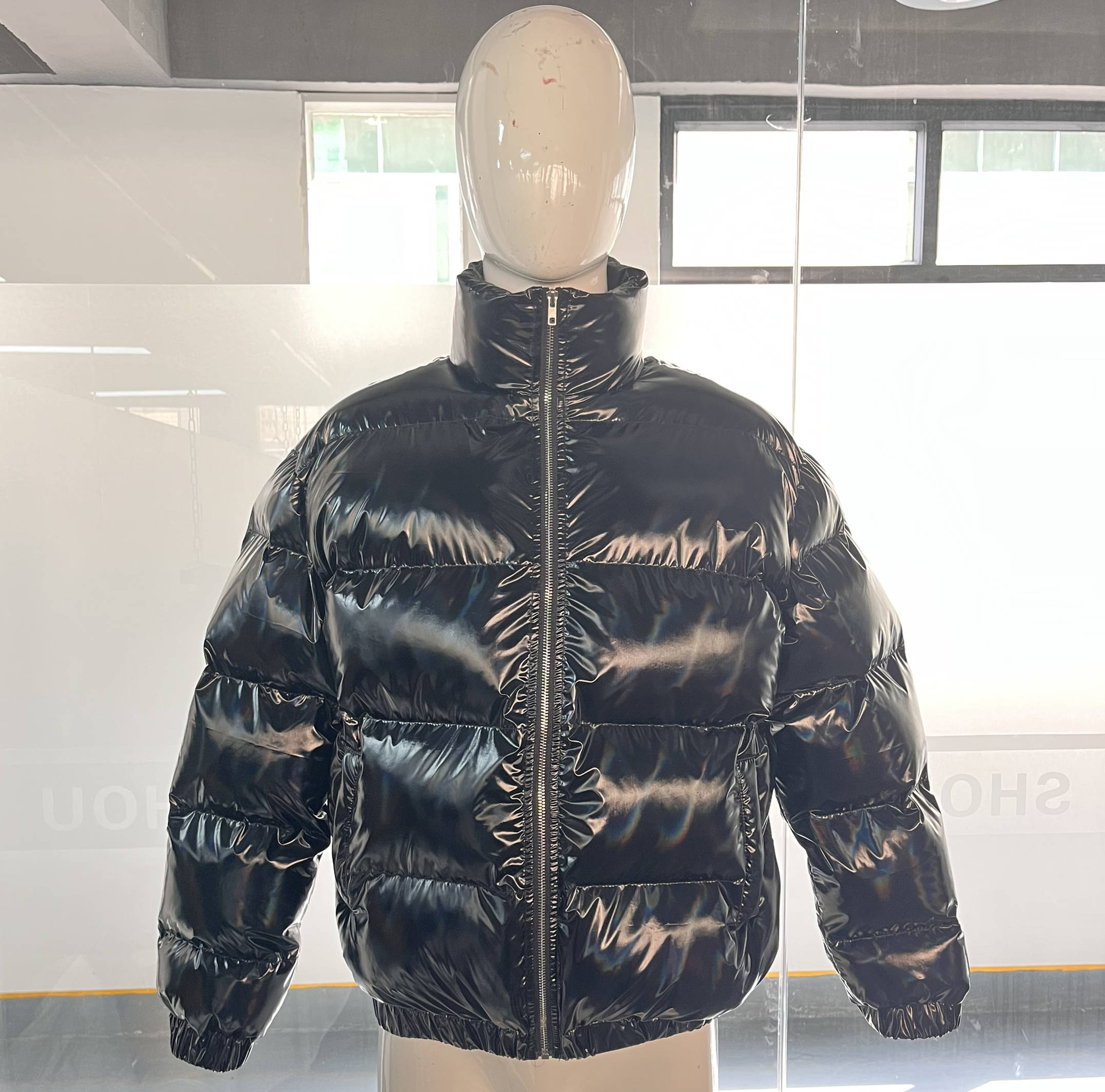 Custom Polyester Puffer Running Jacket Coat Waterproof Plus Size Zip Up Jacket For Men Windproof Winter Blank Windbreaker Jacket