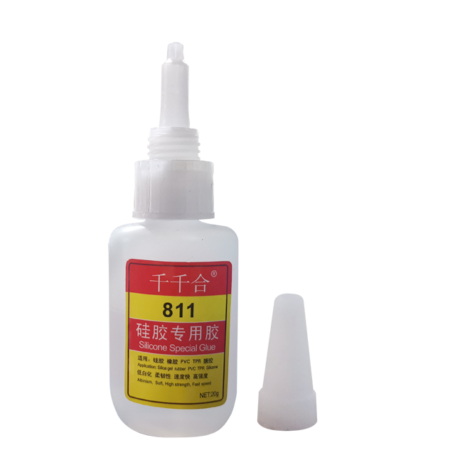 Wholesale PVC Activator Liquid Super Glue 811 For Metal and silicon super glue