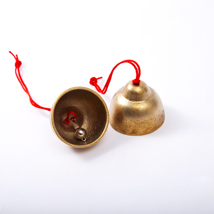 China Factory Supply Antique Brass Jingle Bell With Red Rope Door Bell For Home Decoration