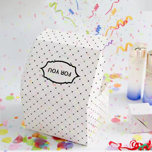 Customized DIY Exploding bounce tube animal Gift Box Surprise Festival Wedding explosive surprise gift box confetti