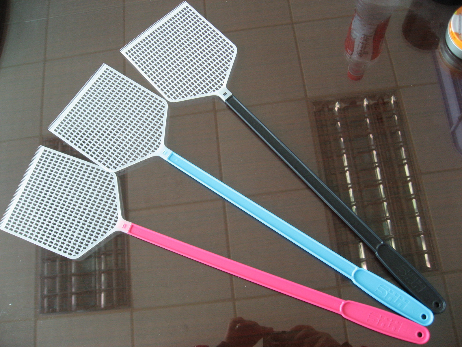 Factory Injection Plastic High Quality and Low cost Fly Swatter