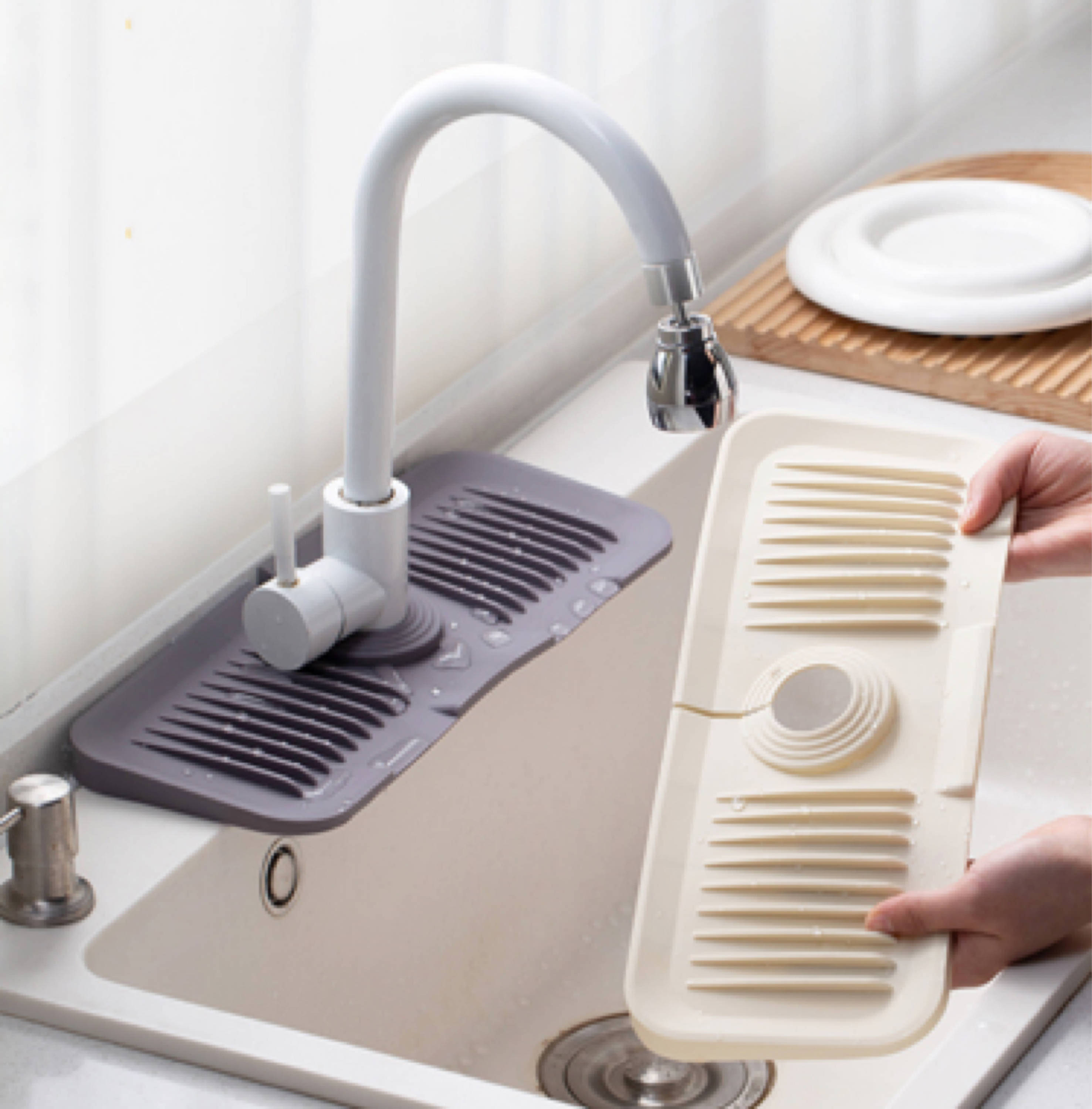 Silicone Splash Guard Catcher Faucet Absorbent Mat Catching Splash Drying Mat Faucet Sink Mat