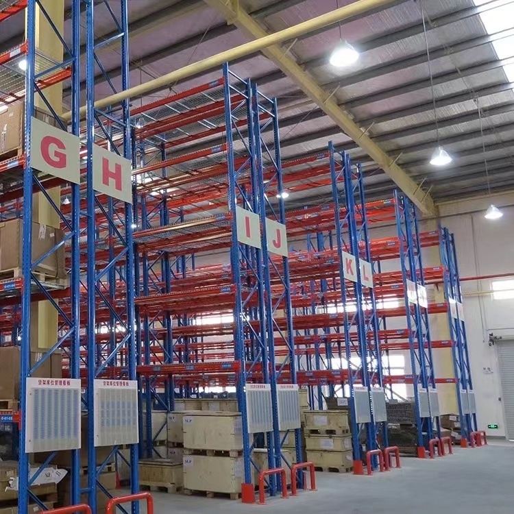 High Bay Shelving Rack Industrial Shelves Narrow Aisle Heavy Duty Racking Warehouse Storage Selective Pallet Racking with Mesh