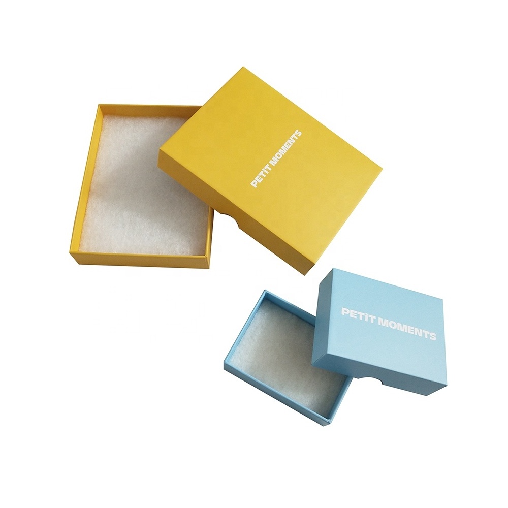 Low Moq Free Sample Quality Solid Color Rigid Cardboard Lid & Base Paper Gift Box Packaging for Cosmetics  Jewelry