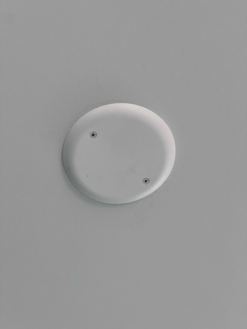 4'' Dia Electrical Plastic Ceiling Box Cover Round Blank White- ETL listed